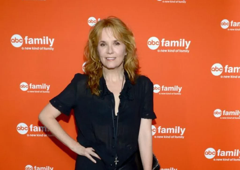 Lea Thompson's Net Worth, Age, Height, Weight, Career, And Full Bio