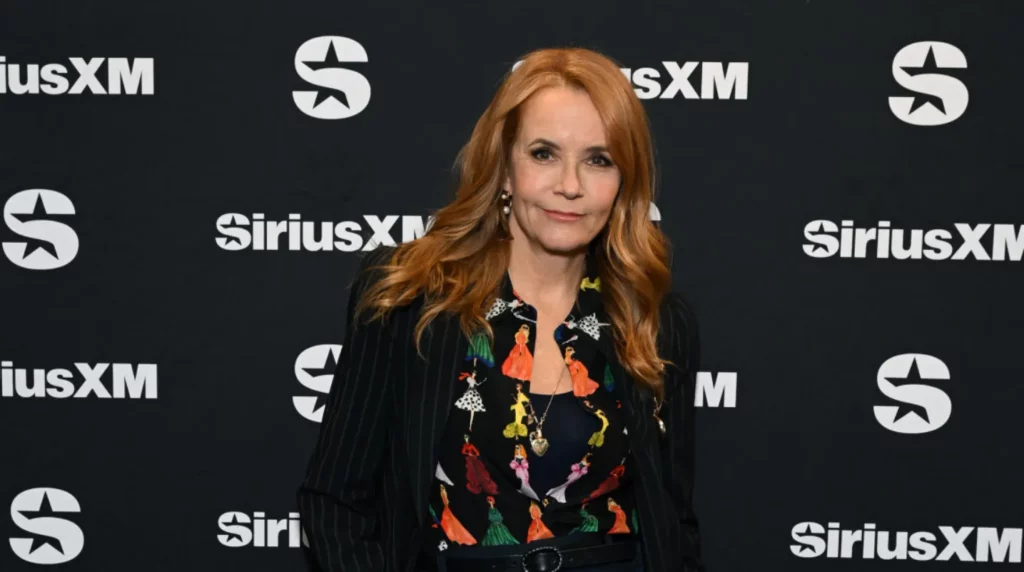 Lea Thompson's Net Worth, Age, Height, Weight, Career, And Full Bio