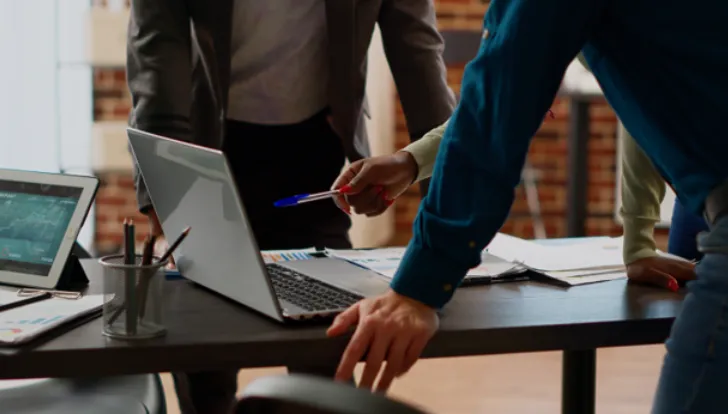 NIST 800-171 Vs. CMMC Compliance: 6 Key Differences and Overlaps NIST 800-171 Vs. CMMC Compliance 6 Key Differences and Overlaps