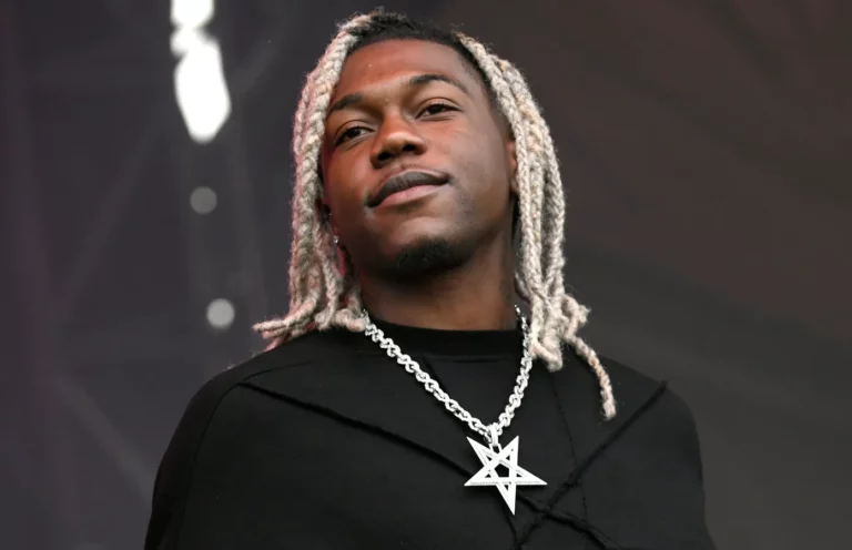 Destroy Lonely Height, Weight, Age, Net Worth, Career, And Full Bio Destroy Lonely Height, Weight, Age, Net Worth, Career, And Full Bio