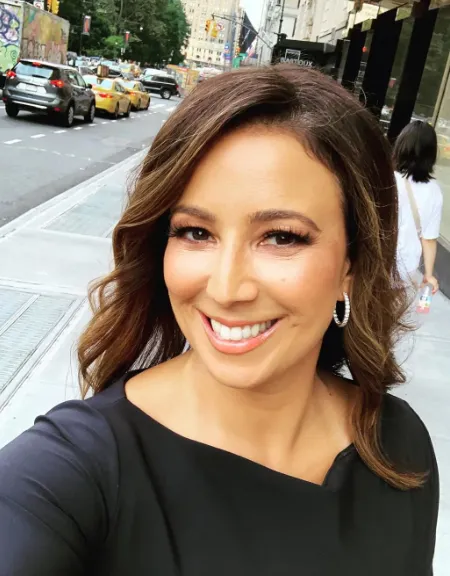 Julie Banderas Age, Height, Weight, Net Worth, Career, And More