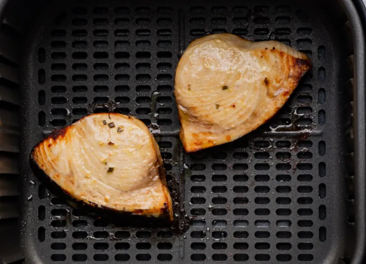 Seafood Night Just Got Easier with This Air Fryer Swordfish Trick Seafood Night Just Got Easier with This Air Fryer Swordfish Trick