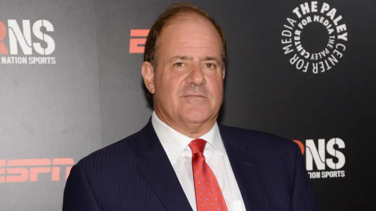 Chris Berman’s New Wife, Age, Height, Weight, Net Worth, Career, And Full Bio Chris Berman's New Wife, Age, Height, Weight, Net Worth, Career, And Full Bio