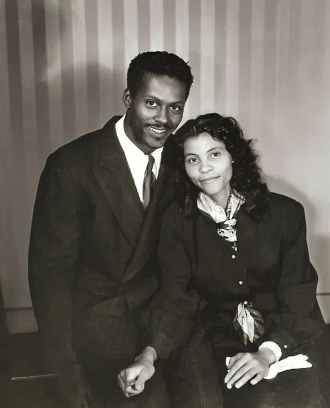 Julie Gonzalo Wife Chris McNally: Inside Their Love Story