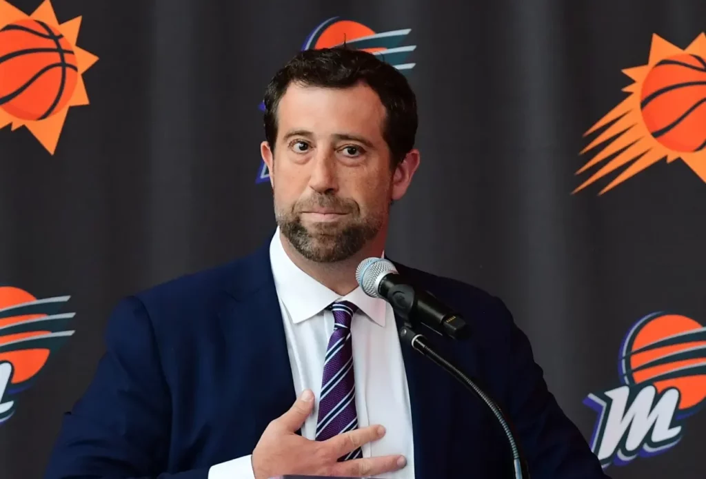 Justin Ishbia Wife, Age, Height, Weight, Net Worth, Career, And Full Bio