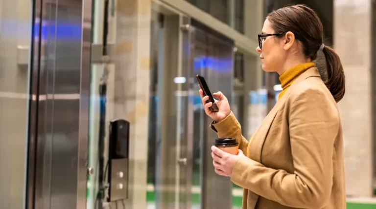 Looking for a Reliable Commercial Door Company Here’s What You Need to Know