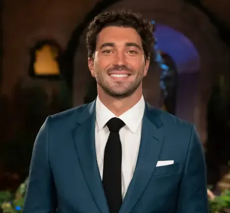 Joey Graziadei Age, Height, Weight, Net Worth, Career, And More