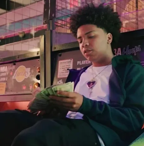 Lou Deezi Age, Height, Weight, Net Worth, Career, And Full Bio