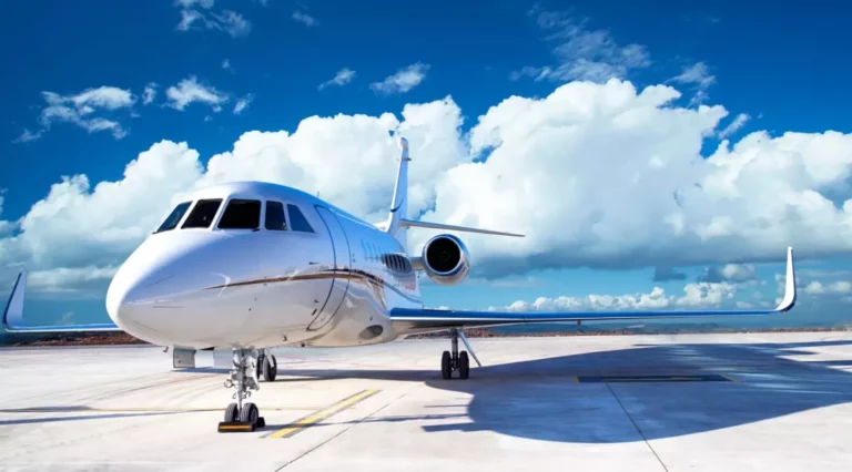 Seasonal Travel Trends: When and Where to Fly by Private Jet Charter Seasonal Travel Trends When and Where to Fly by Private Jet Charter