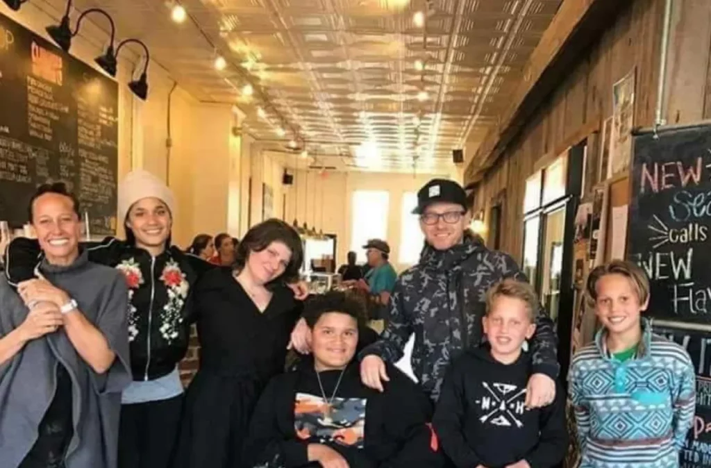 Toby Mac Wife, Age, Height, Weight, Net Worth, Career, And Full Bio