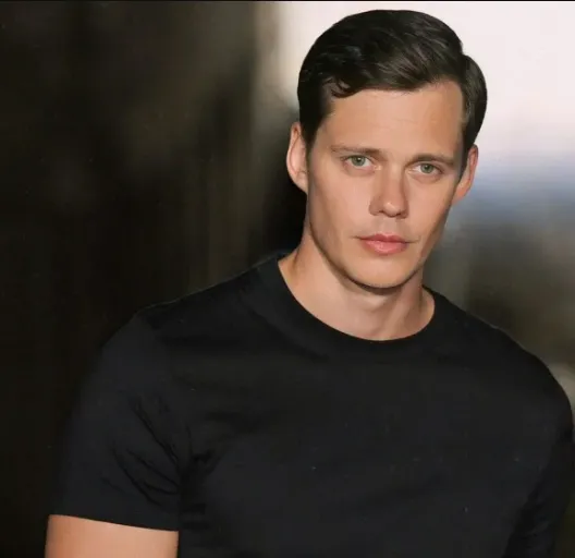 Bill Skarsgard Wife, Age, Height, Weight, Net Worth, Career, And More