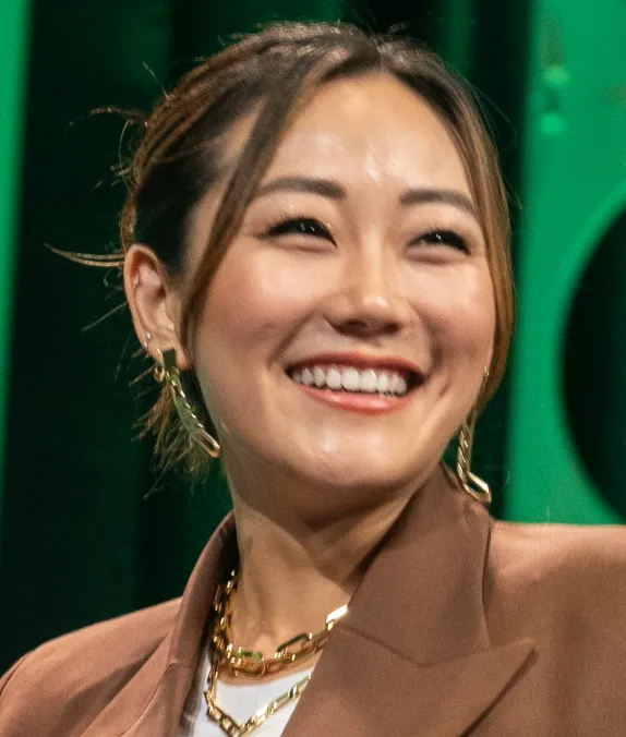 Karen Fukuhara Husband Truth About Her Love Life, Career, Net Worth & More in 2025