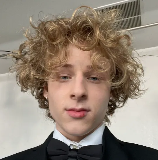 Lev Cameron Age, Height, Weight, Net Worth, Career, And More