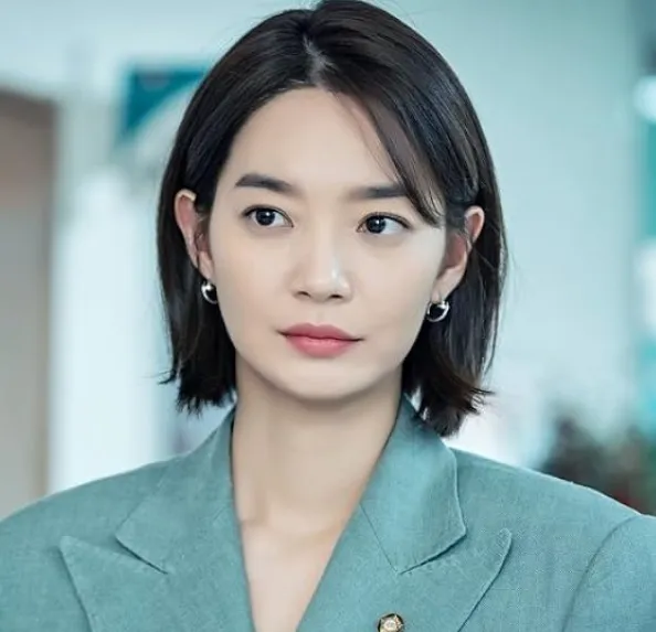 Shin Min Ah an in‑depth, easy‑to‑read profile of the Korean star everyone loves