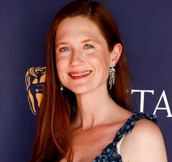 Bonnie Wright Age A Complete Guide to Her Life, Career, and Journey