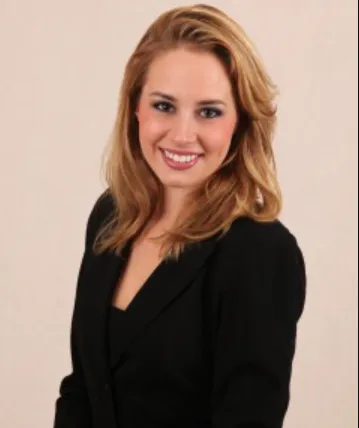 Kerri Urbahn's age A Clear and Simple Look