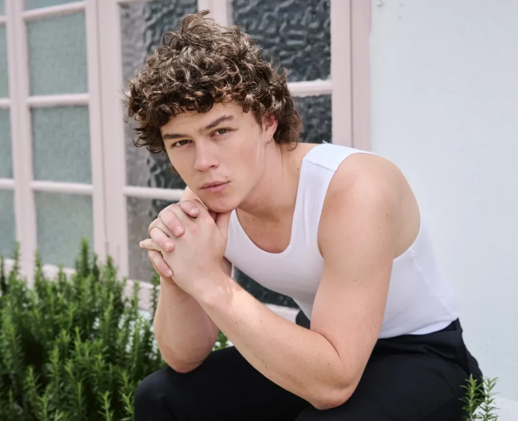 Zac Burgess Age Unveiling the Rising Star’s Journey, Life, Career & More