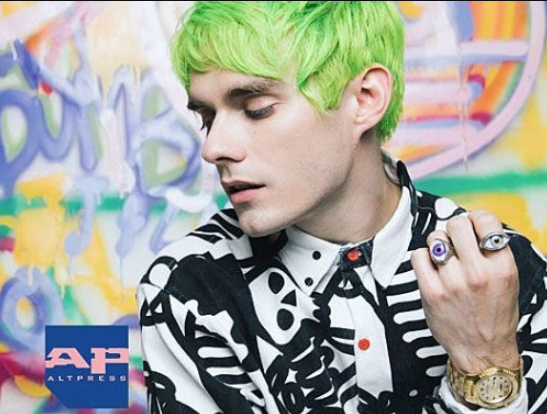 Awsten Knight Age Biography, Career, Lifestyle & Net Worth