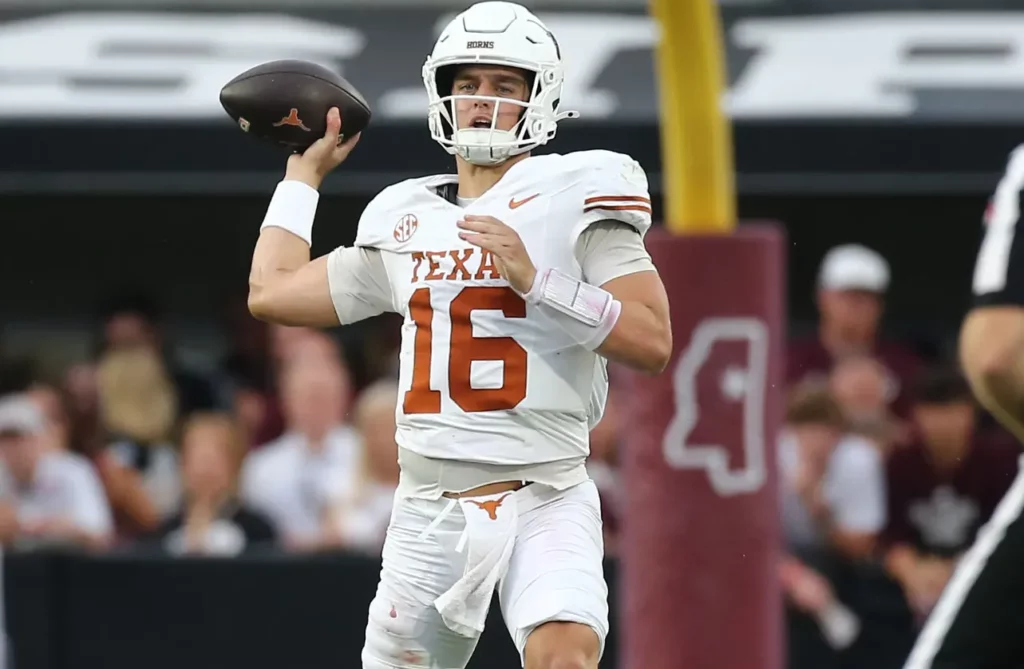 Arch Manning Girlfriend, Age, Height, Weight, Net Worth, Career, And Full Bio In 2025