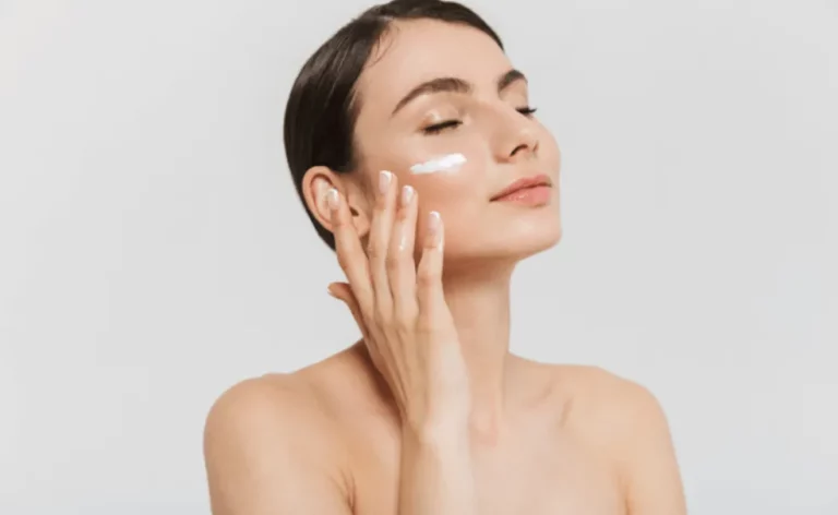 Confidence in Every Glance: The Subtle Power of Professional Skincare Confidence in Every Glance The Subtle Power of Professional Skincare