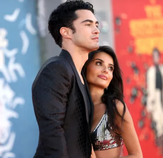 Darren Barnet Girlfriend Exclusive Insights & Relationship Truths