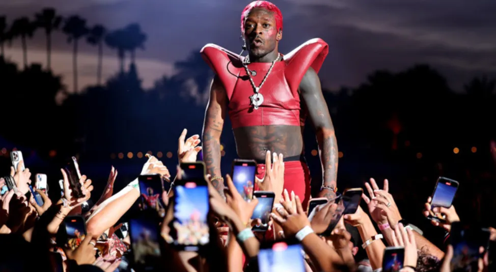 Lil Uzi Vert Age – The Life, Career, and Success Story of the Diamond-Foreheaded Rap Star