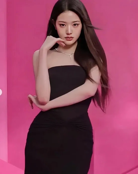 Wonyoung Age Exploring the Life, Career, and Charm of IVE’s Global Star