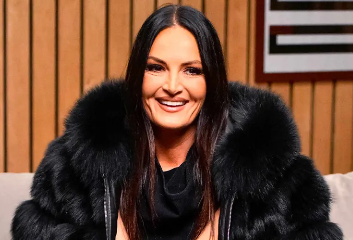 Lisa Barlow Age – Biography, Net Worth, Lifestyle & More