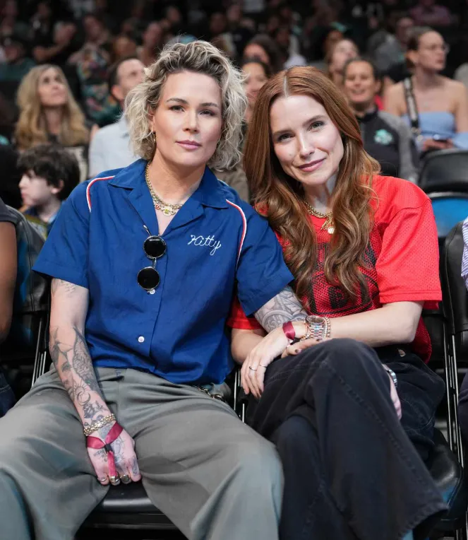 Sophia Bush Girlfriend, Age, Height, Weight, Net Worth, Career, And Full Bio In 2025