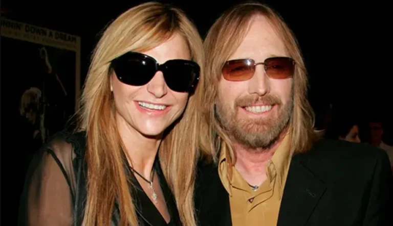 Tom Petty’s Wife, Age, Height, Weight, Net Worth, Career, And Full Bio In 2025 Tom Petty's Wife, Age, Height, Weight, Net Worth, Career, And Full Bio In 2025