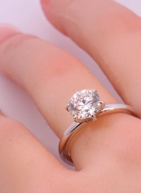 Where Can You Find Certified Lab-Grown Diamonds for Engagement Rings? Where Can You Find Certified Lab-Grown Diamonds for Engagement Rings