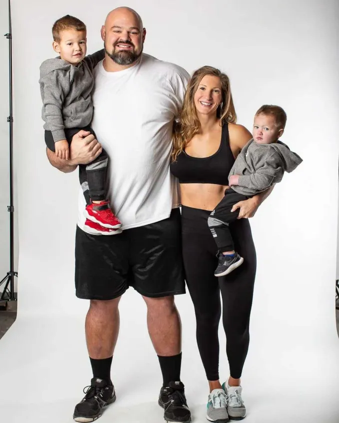 Brian Shaw's Wife, Age, Height, Weight, Net Worth, Career, And Full Bio In 2025