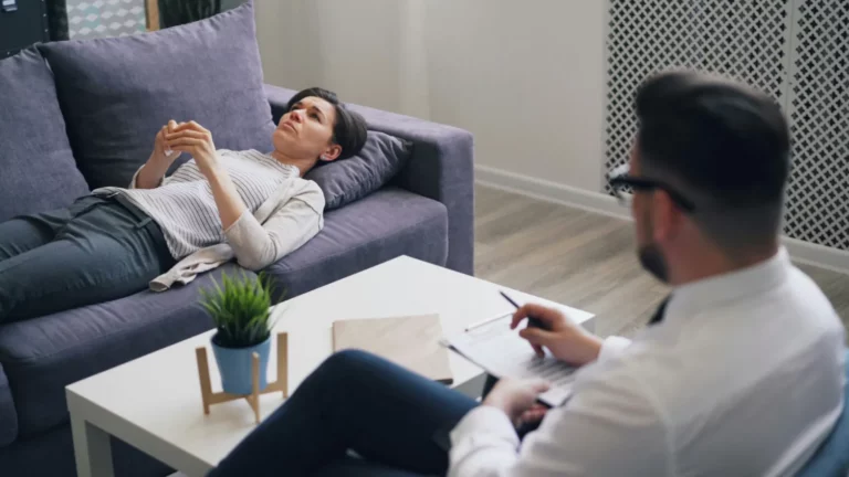 Paths and Preparation for Becoming a Therapist