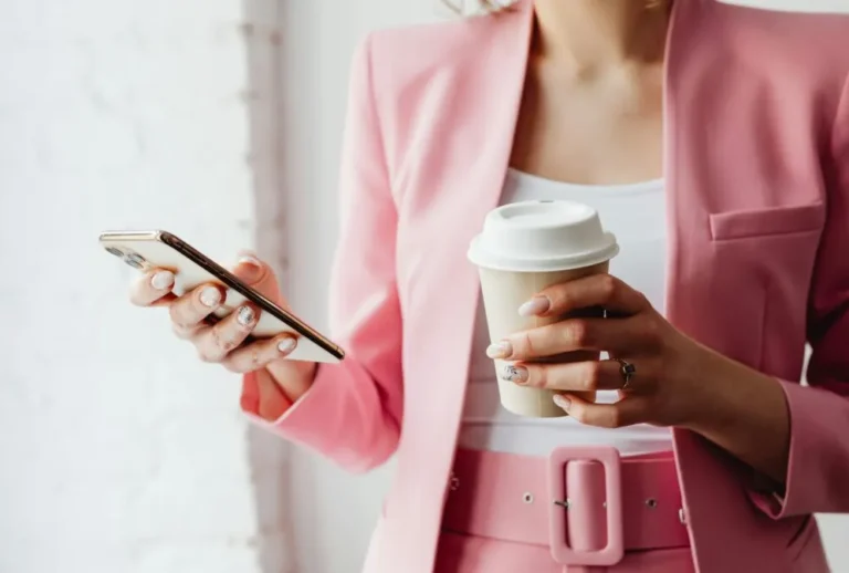 AutoTEXT Built to Keep Conversations Flowing