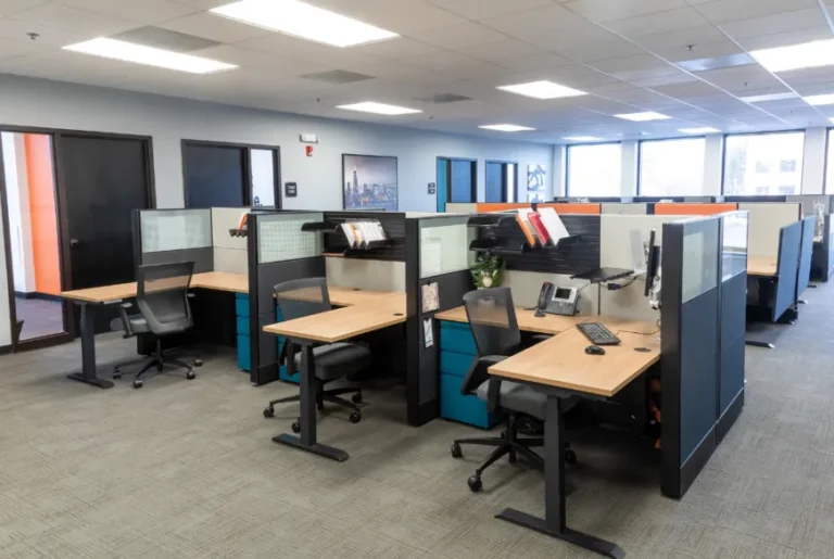 Why Office Workstations Are Essential for Organised and Efficient Work Environments