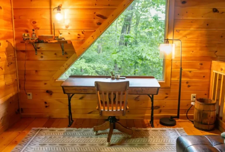 Designed from Nothing How to Furnish a Home with Garage Sale and Second-Hand Finds 